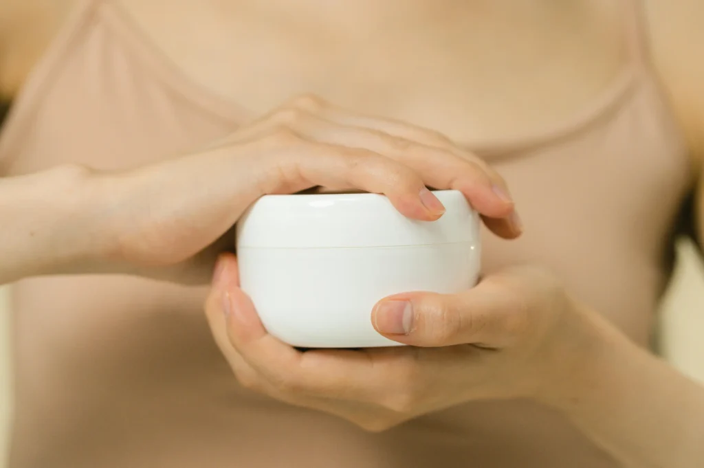Testosterone Cream for Females: Benefits, Safety, and How IUVENTUS Personalizes Care in Las Vegas